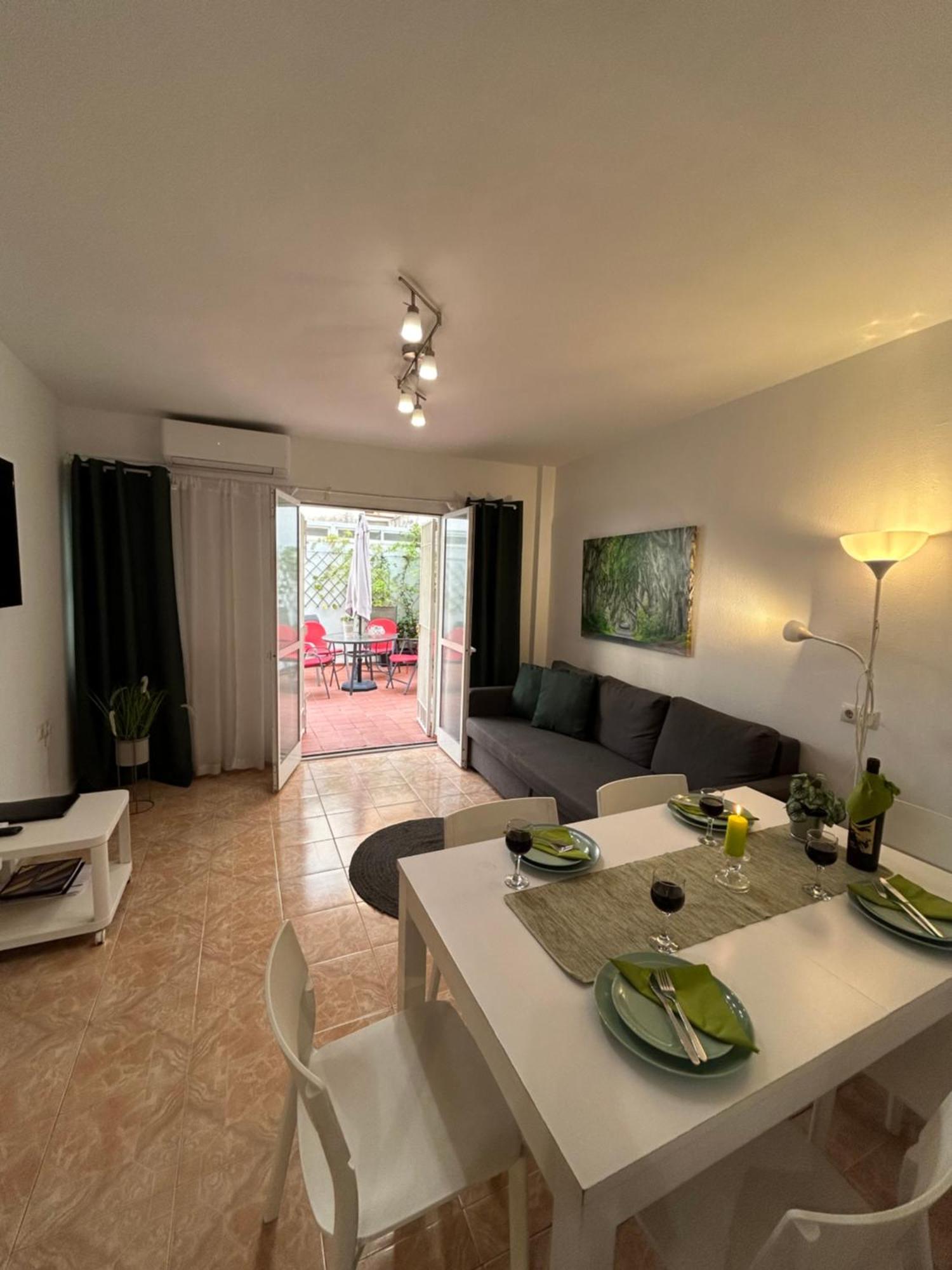 Spirit Los Boliches Apartment For 10 Person Fuengirola Εξωτερικό φωτογραφία